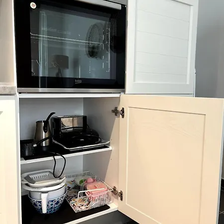 Beach, Pool & Garden Tale