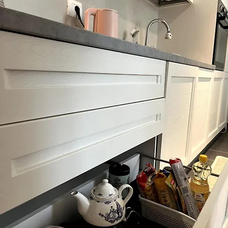 アパート Beach, Pool & Garden Tale