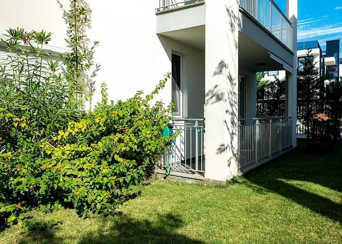 Beach, Pool&garden Appartement Tale