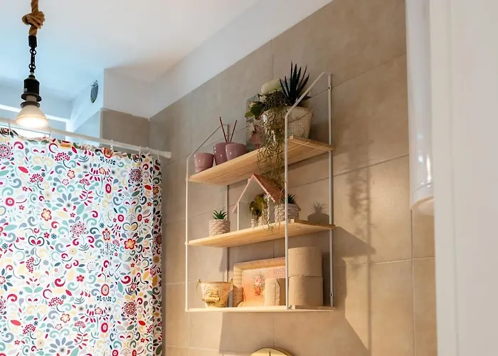 Beach, Pool&garden * Tale